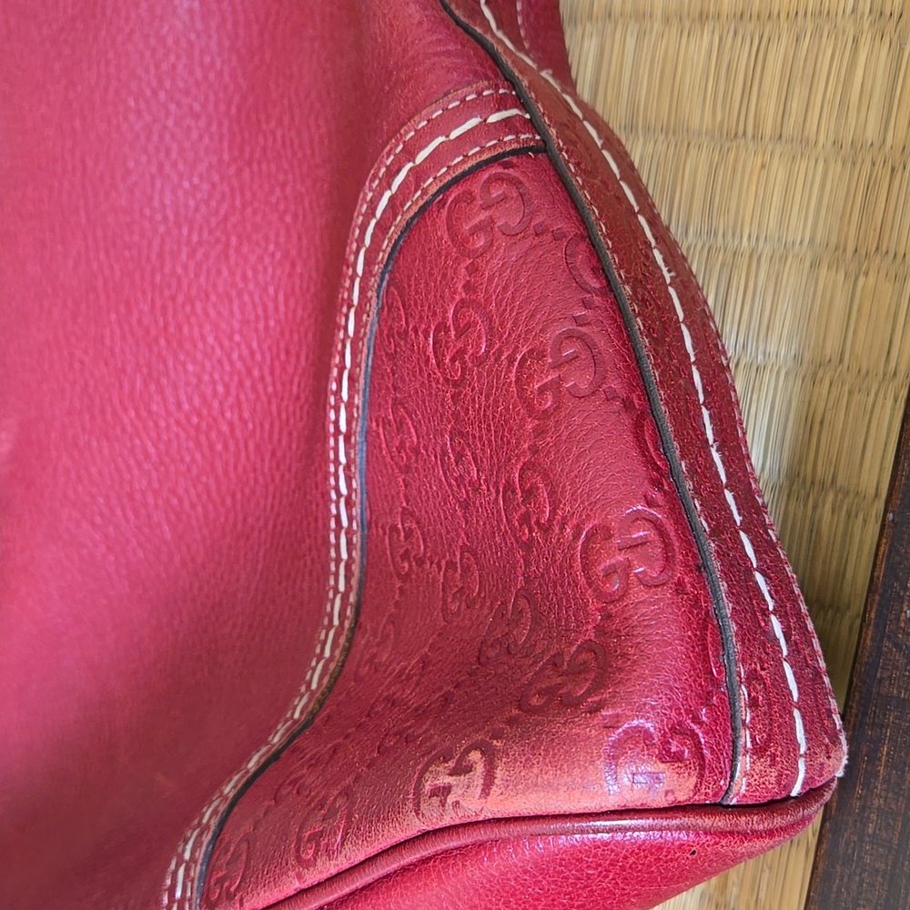 GUCCI  Red Leather Women's Hobo Style Bag (Authentic) - Picture 9 of 10